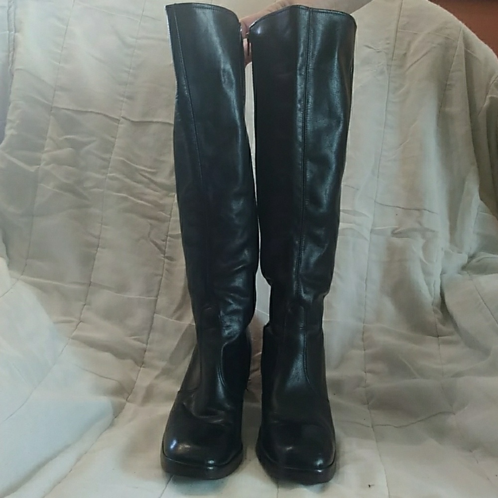 Brazilian boots